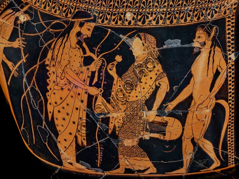 Attic bilingual red-figure and black-figure amphora depicting Heracles and the Nemean lion, Archaeological Museum of Bologna