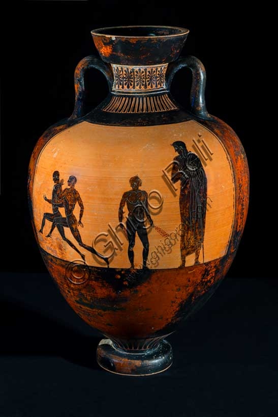 Black-figure Panathenaic Amphora by the Achilles Painter, Archaeological Museum
