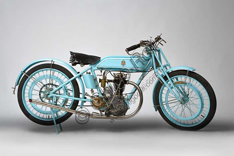 Bianchi P 175 moto d'epoca italiana del 1927 restaurata, monocilindrica 170.8 cc