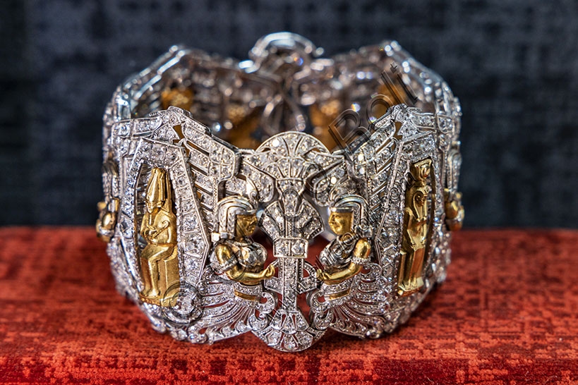 1920 Egyptian Revival bracelet platinum diamonds yellow gold Egyptian gods Jewellery Museum Vicenza Italy