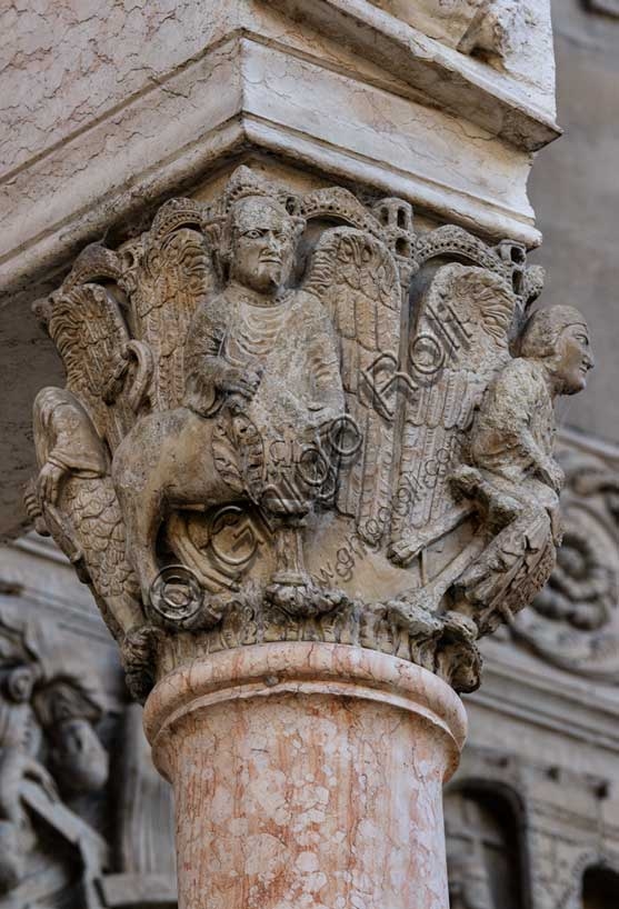 Scultura capitello Quattro Evangelisti San Marco Vox Clamantis Benedetto Antelami Duomo Fidenza