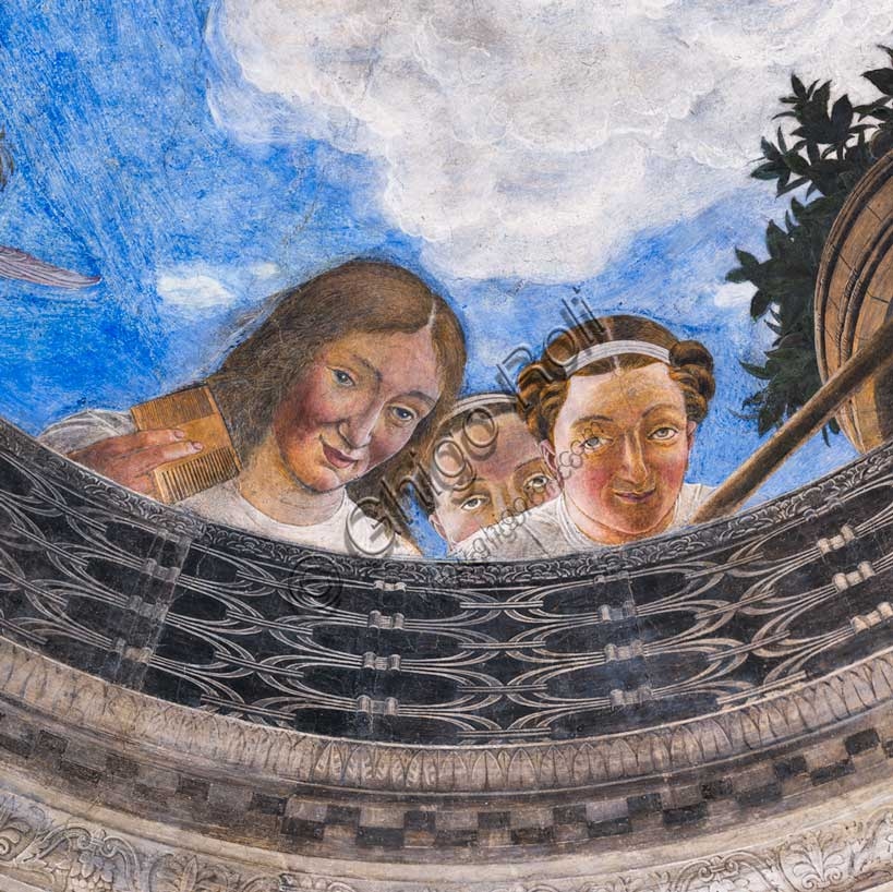 Detail of the oculus painted by Andrea Mantegna, Bridal Chamber, Ducal Palace of Mantua, balustrade with female figures