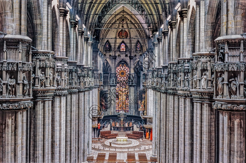 Perspective view of the nave of Milan Cathedral, Gothic architecture