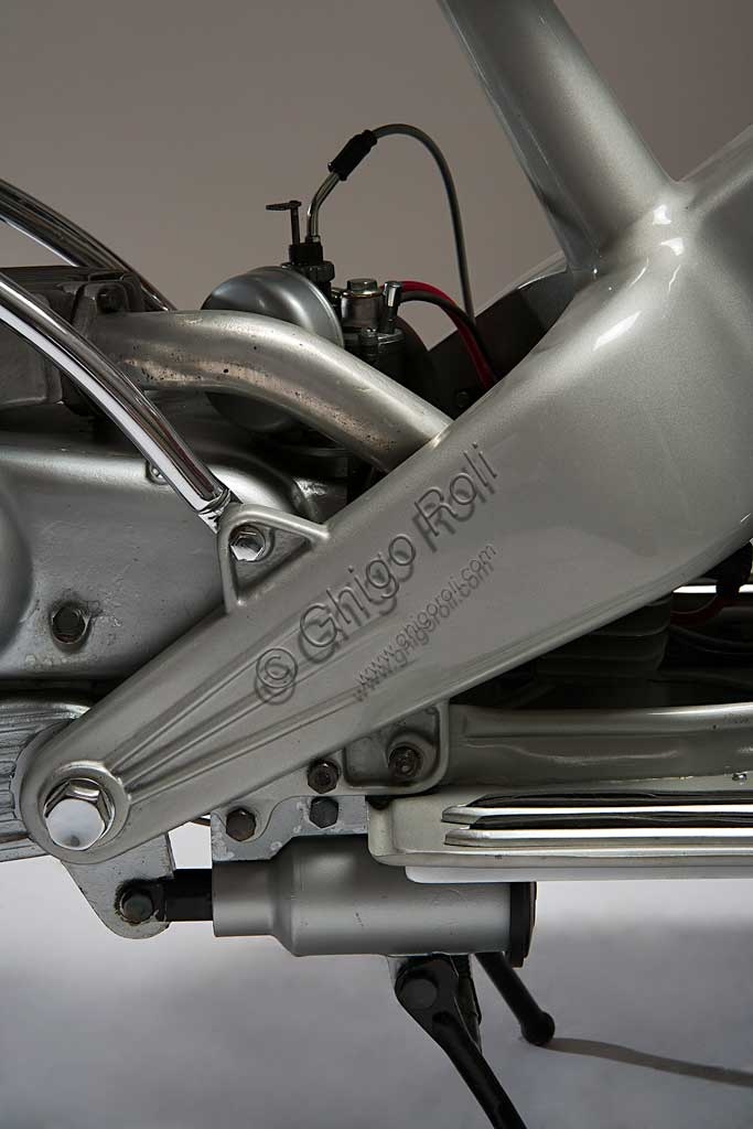 Restored 1950 FM Scooter, Italian classic scooter with aluminum frame and chrome exhaust
