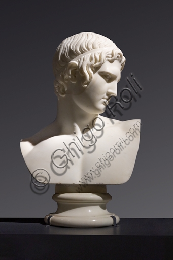 Scultura in marmo di Carrara raffigurante Marte Pacificatore di Bertel Thorvaldsen