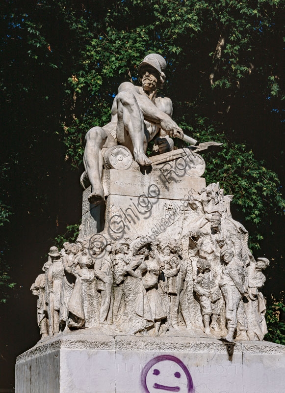 Sculptural monument to Felice Cavallotti on Via Senato Milan, work by Ernesto Bazzaro