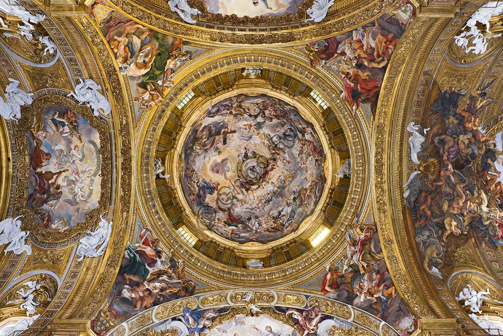 Affreschi barocchi nei pennacchi della cupola del transetto della Chiesa del Gesù a Roma, opera di Giovan Battista Gaulli (Baciccia), 1679
