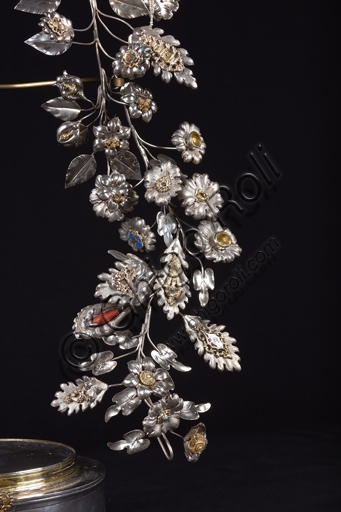 Particolare del Reliquiario dei Capelli della Vergine in argento dorato, Museo del Tesoro di San Lorenzo, Genova