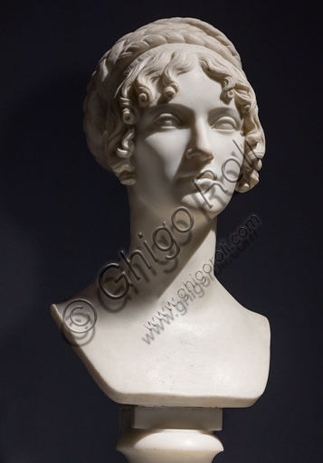 Statua in marmo di Wilhelmine Benigna Biron duchessa di Sagan, opera neoclassica di Bertel Thorvaldsen del 1818