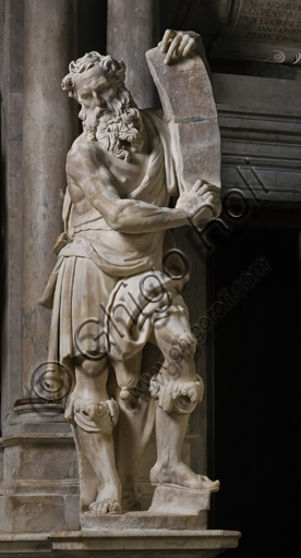 Moses sculpture, Cybo Funerary Monument, Genoa Cathedral, Renaissance marble statue