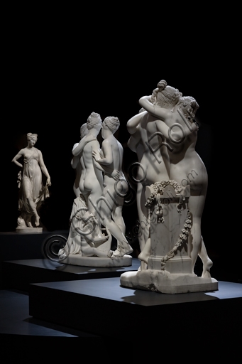Marble sculptural group of the Three Graces by Antonio Canova, with works by Thorvaldsen and Monti in the background