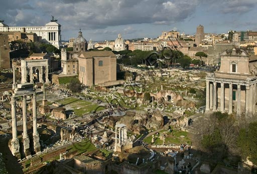 Panoramic view of the Roman Forum in Rome with the Vesta Temple, the Arch of Septimius Severus and the Temple of Antoninus and Faustina