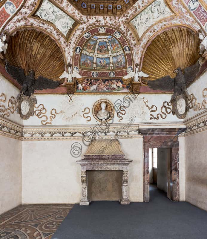 Chamber of the Eagles at Palazzo Te: The Northern Wall of Federico's Room