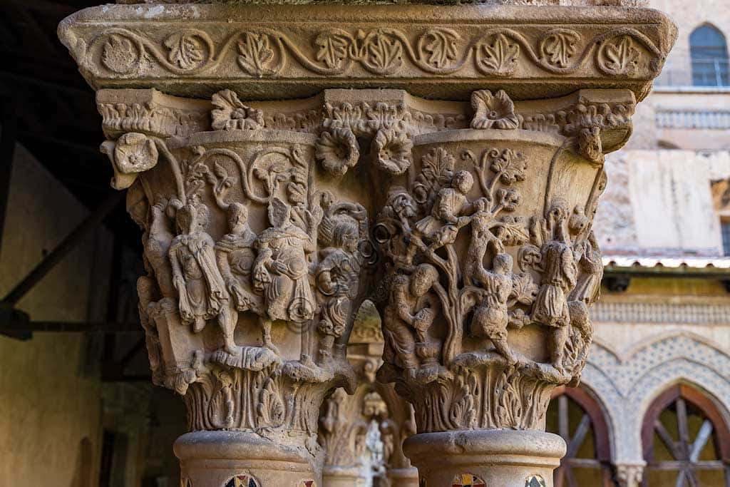 Capital W20 in Monreale Cloister: Noah and His Sons in the Vineyard