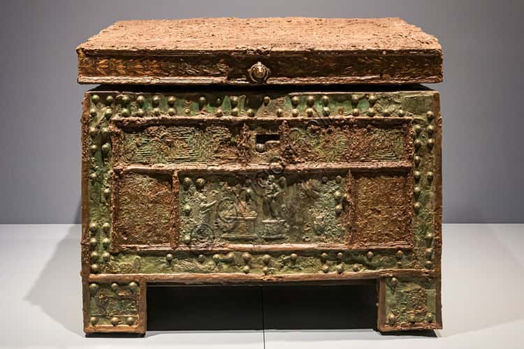 Cassaforte con Sacrificio a Giove: Arte Vesuviana del I Secolo
