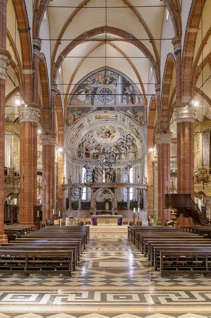 Verona Cathedral: Interior View of Central Nave and Apse