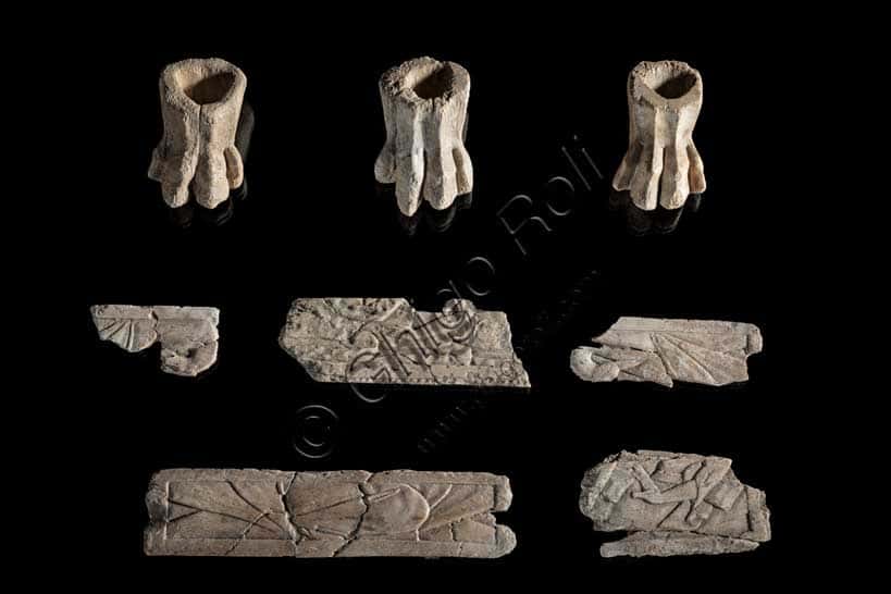 Elementi in Avorio del Sepolcreto De Luca al Museo Archeologico di Bologna