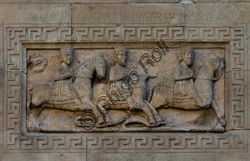 La Fuga dei Re Magi, scultura di Benedetto Antelami nel Duomo di Fidenza