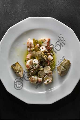 Insalata di Polpo con Carciofi: Ricetta Tradizionale Pugliese