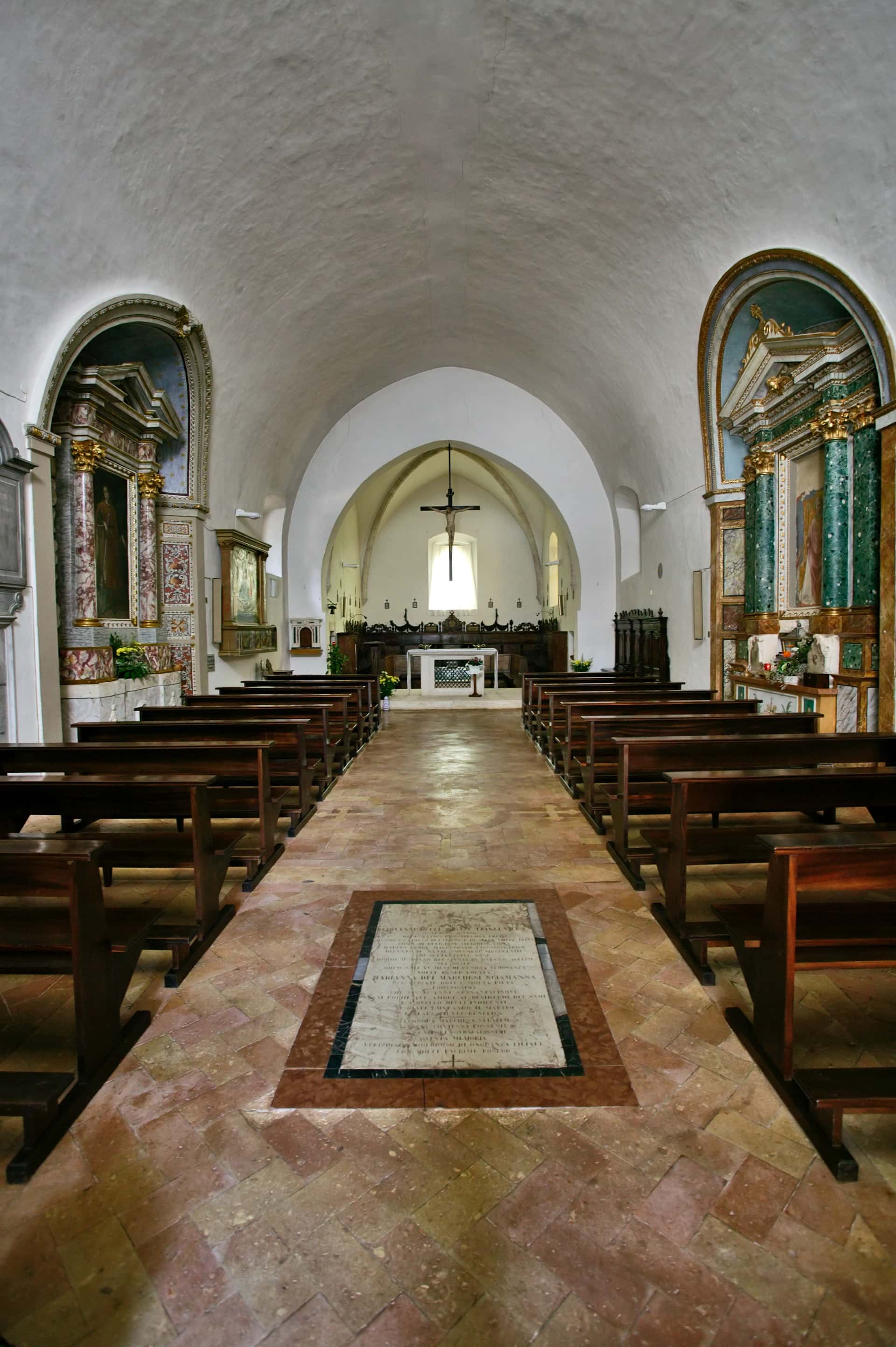 Montefalco Church of San Fortunato: Interior and Gothic Architecture