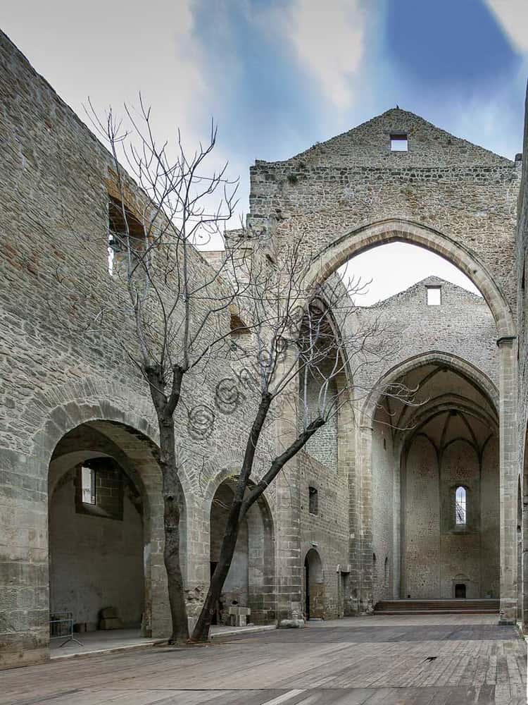Interno della Chiesa di Santa Maria dello Spasimo a Palermo: Architettura e Storia