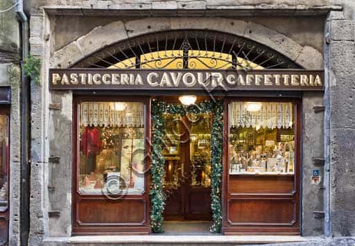 Pastry Shop Cavour Bergamo: Italian Historical Shop Founded 1850