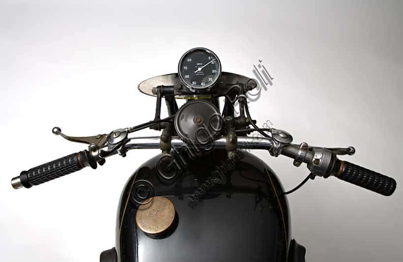1938 Velocette GP MSS 500: Expert Restoration of a Classic Motorcycle