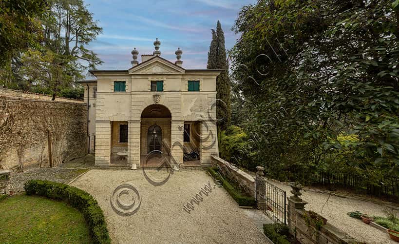 Villa Valmarana ai Nani: The Stables - Palladian Architecture