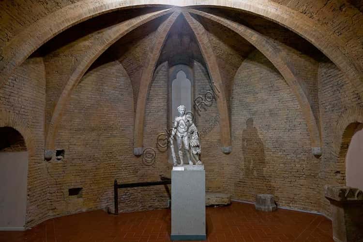 Hercules Statue in Montefalco: Roman Sculpture 1st Century AD