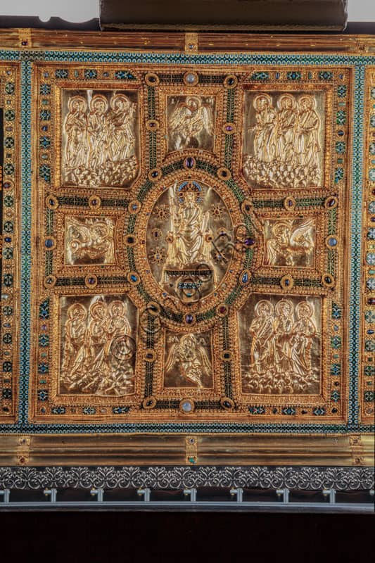 Golden Altar by Vuolvino, Carolingian frontal in the Basilica of Sant'Ambrogio Milan