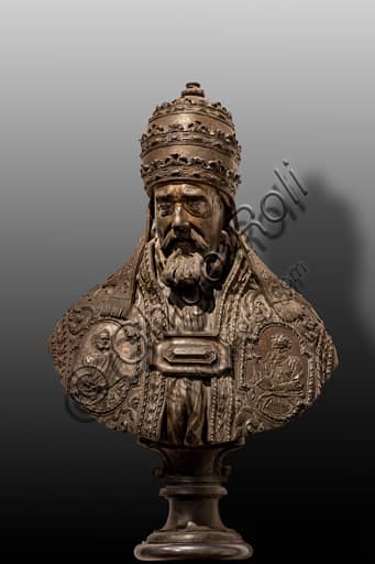 Bronze bust of Pope Urban VIII, sculpture by Gian Lorenzo Bernini, Diocesan Museum Spoleto