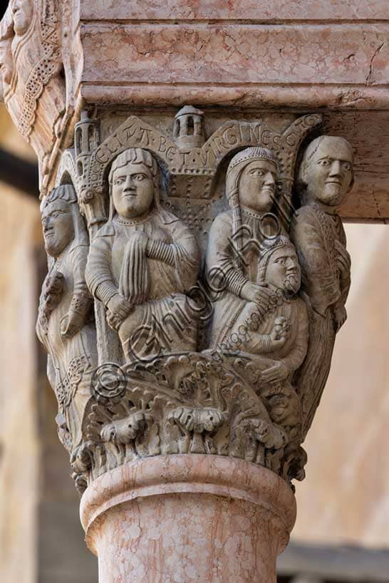 Sculptural detail of the Romanesque capital with Stories of the Virgin Mary, work by Benedetto Antelami, Fidenza Cathedral