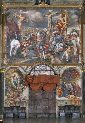 Affresco della Crocifissione di Pordenone, Duomo di Cremona, interno controfacciata