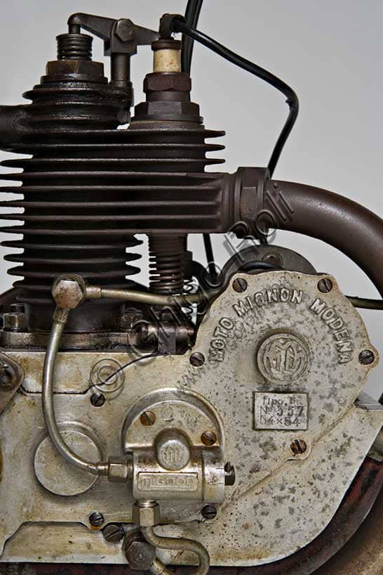 Vintage classic Italian Mignon 125 N motorcycle from 1925, preserved MMM single-cylinder engine