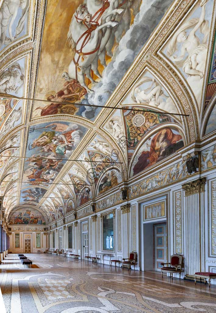 Affreschi di Carlo Santner nella Sala degli Specchi, Palazzo Ducale Mantova