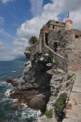 Castel Dragone in Camogli: Seaside Fortress on the Italian Riviera