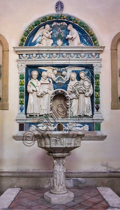 Fonte Battesimale e Altare dei Gigli nel Duomo di Montepulciano