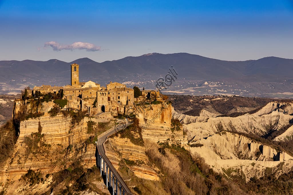 Civita di Bagnoregio Lazio: Panoramic View of the Dying Village