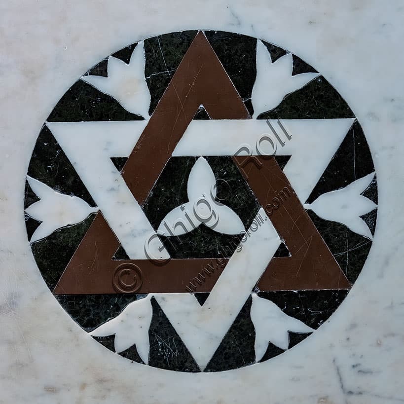 The Holy Sepulchre Temple in Florence: Alberti's Renaissance Masterpiece