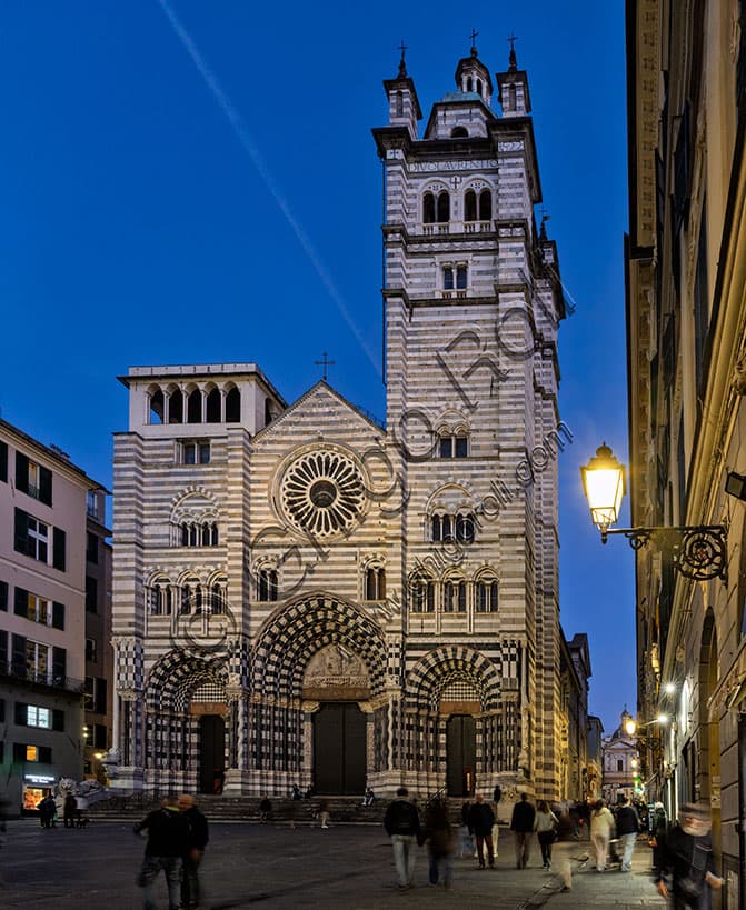St. Lawrence Cathedral in Genoa: West Façade Evening View