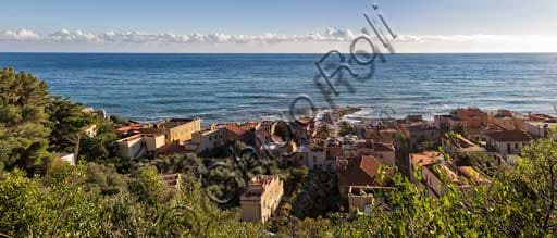 Borgo Saraceno di Varigotti: il Fascino del Villaggio Medievale sul Mare