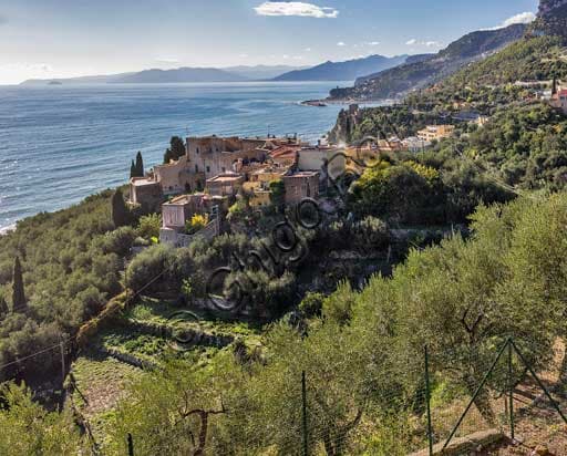 Il Pino di Varigotti: La Frazione e la sua Spiaggia Caratteristica
