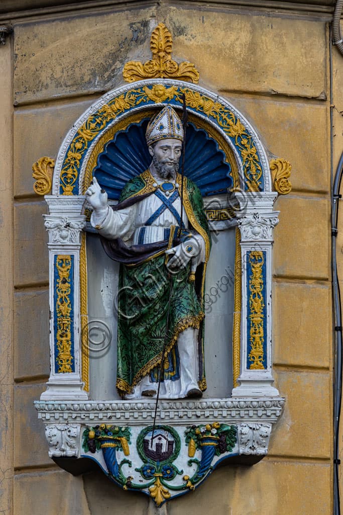 Tabernacolo di S. Ambrogio di Giovanni Della Robbia a Firenze