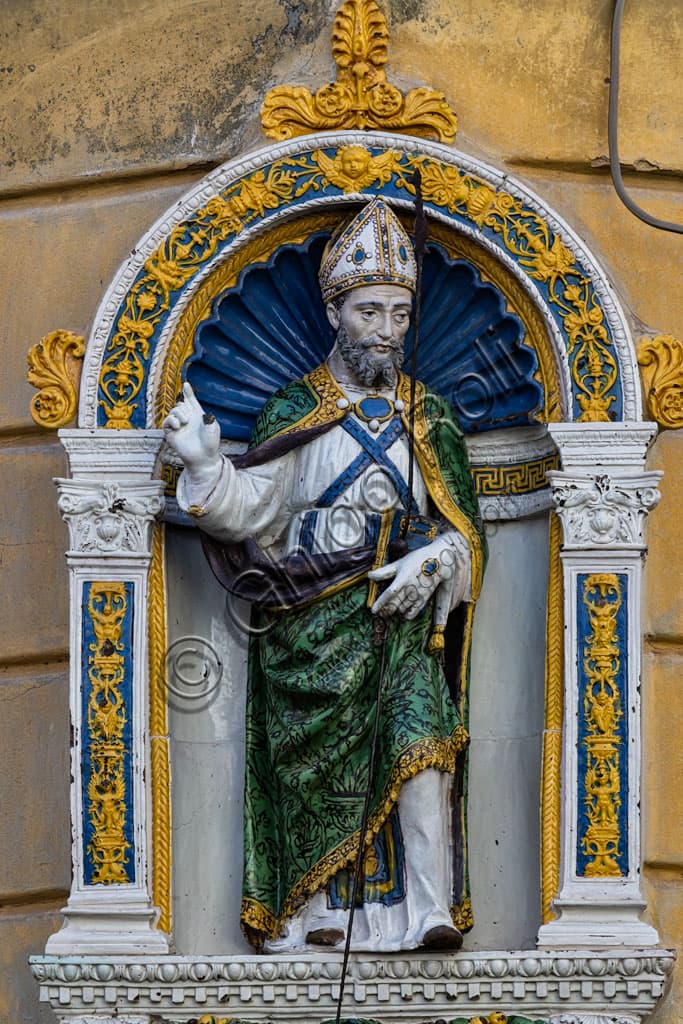 Tabernacolo di S. Ambrogio: Edicola in Terracotta di Giovanni Della Robbia