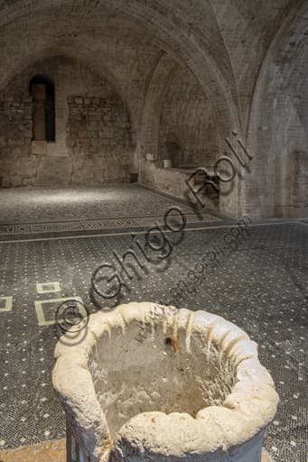 Atrio con pozzo della Casa Romana di Spoleto, architettura domus in Umbria