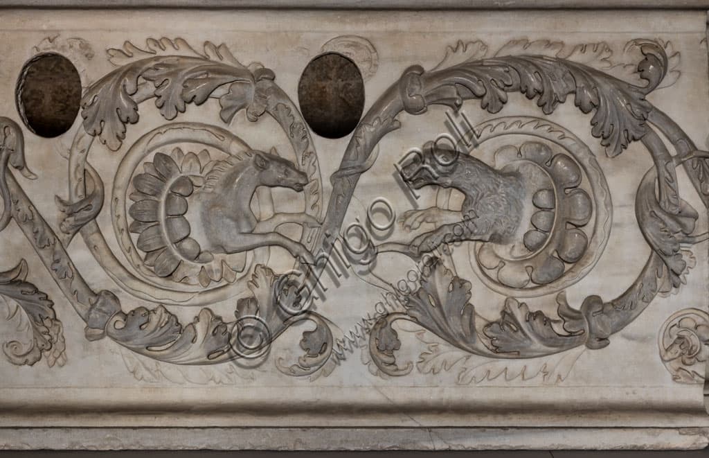 Fotografia del reperto archeologico esposto presso il Museo di Santa Giulia a Brescia, sito patrimonio Unesco.