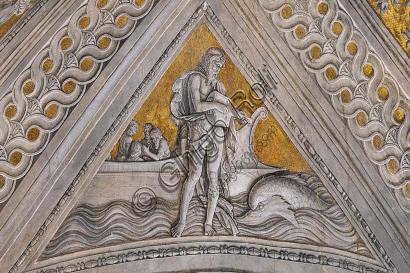 Mantegna's Camera Picta: Hercules Killing Cerberus Pendentive