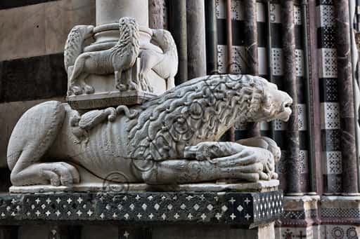 Column Base with Lions at Genoa Cathedral | Antelami Workshop Sculpture