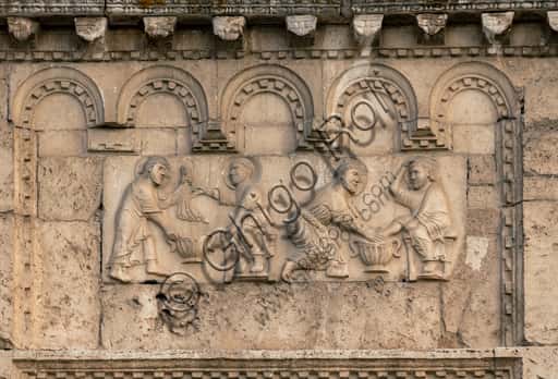 Bassorilievo Romanico: Cristo lava i piedi a San Pietro a Spoleto