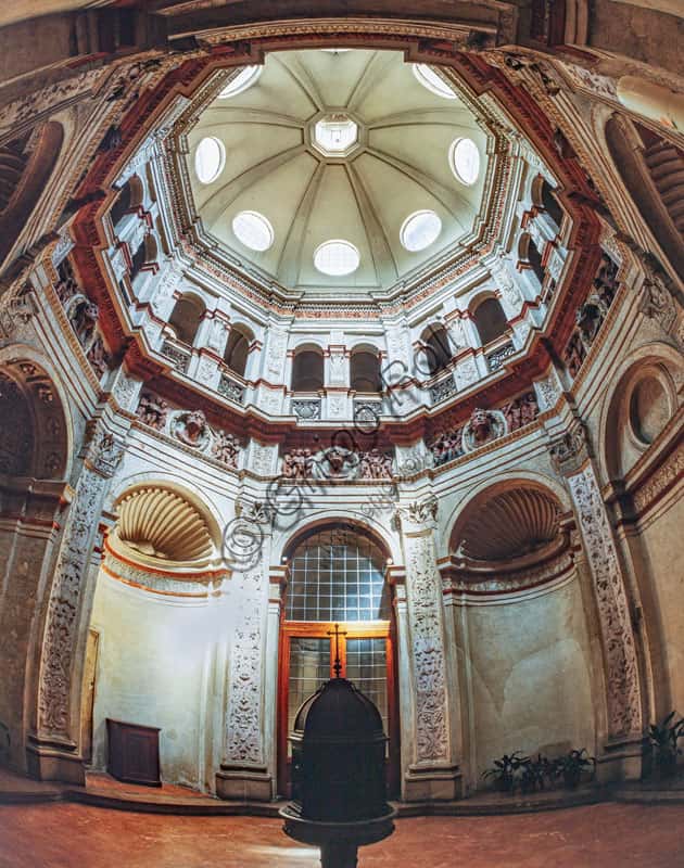 Octagonal Baptistery of St. Mary near St. Satyrus: Work by Agostino de' Fondutis